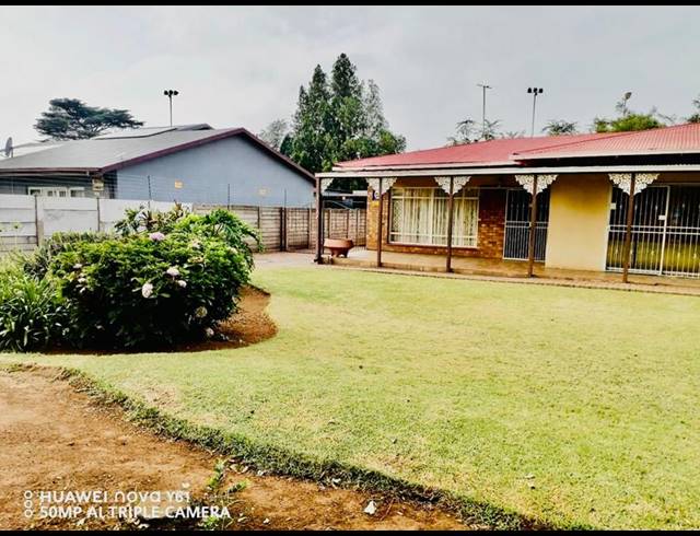 4 BEDROOM HOUSE FOR SALE IN VANDERBIJLPARK CW 6